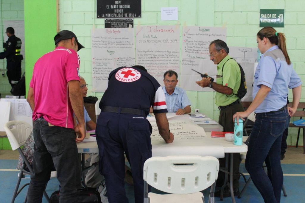 An evacuation workshop for CCEs from the Zapote River basin in 2019. Katherine Benavides / El Colectivo 506